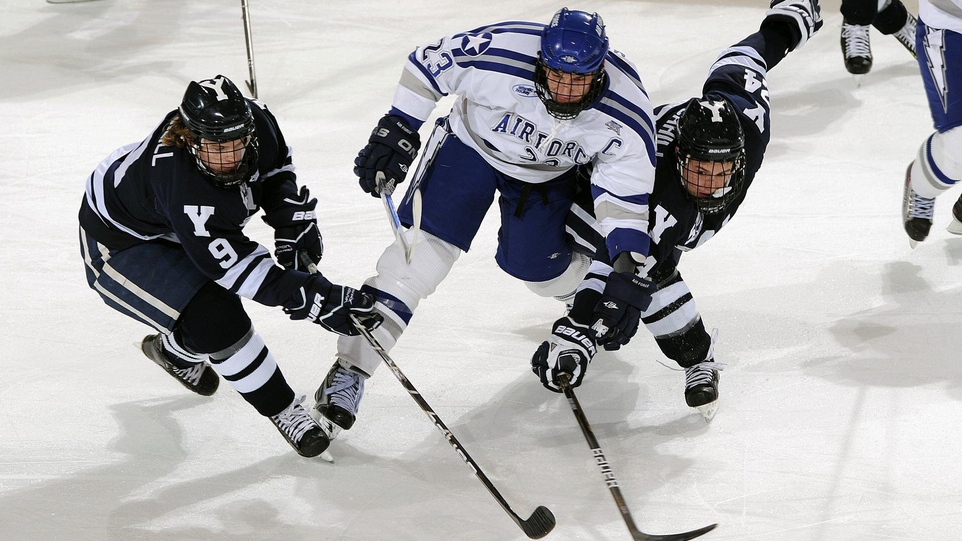 舞台越大越强，卢卡库的大场面基因与美加关系的隐喻