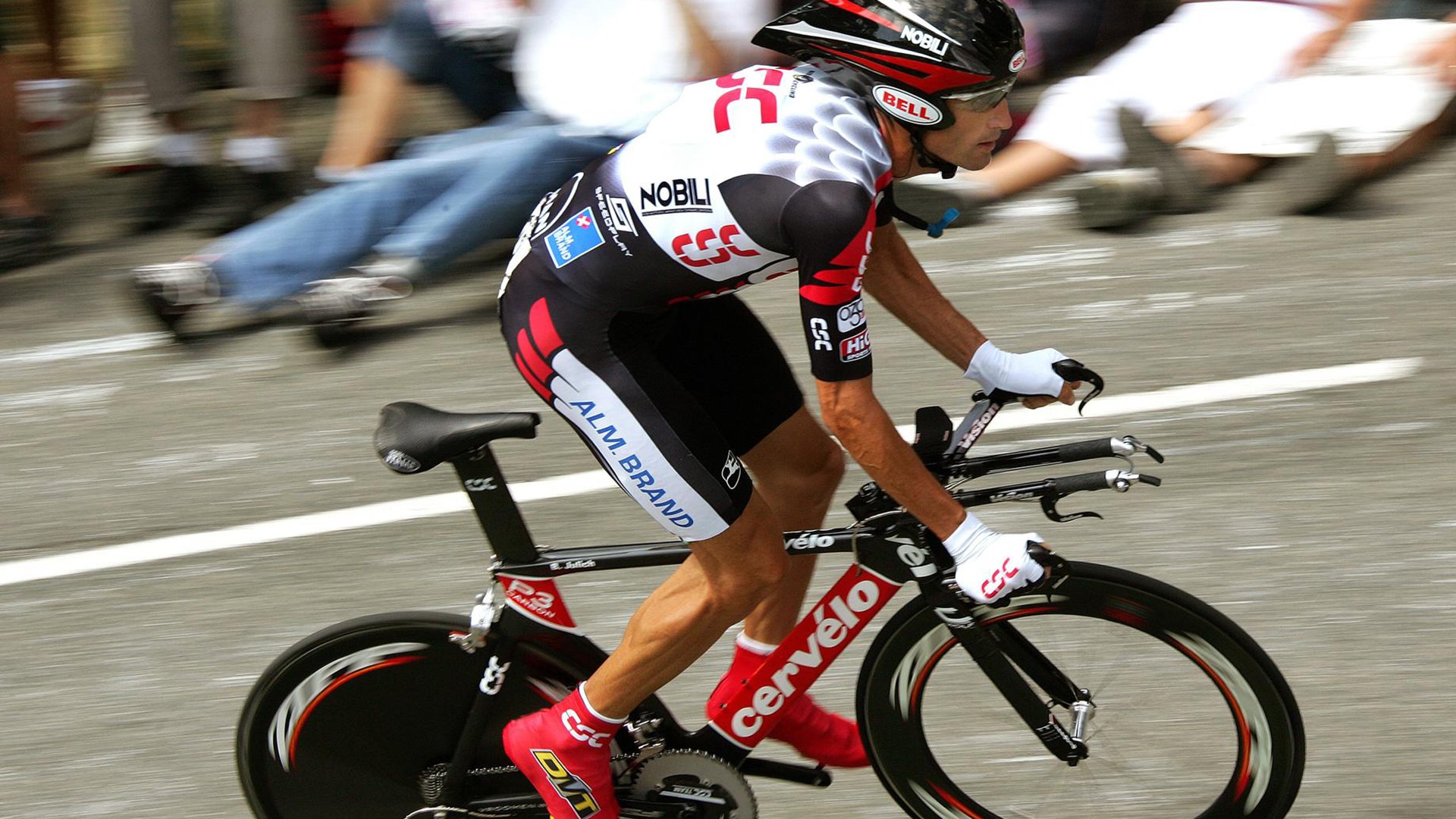 跨越时空的篮球奇迹，江苏队力克凯尔特人，德罗赞统治全场